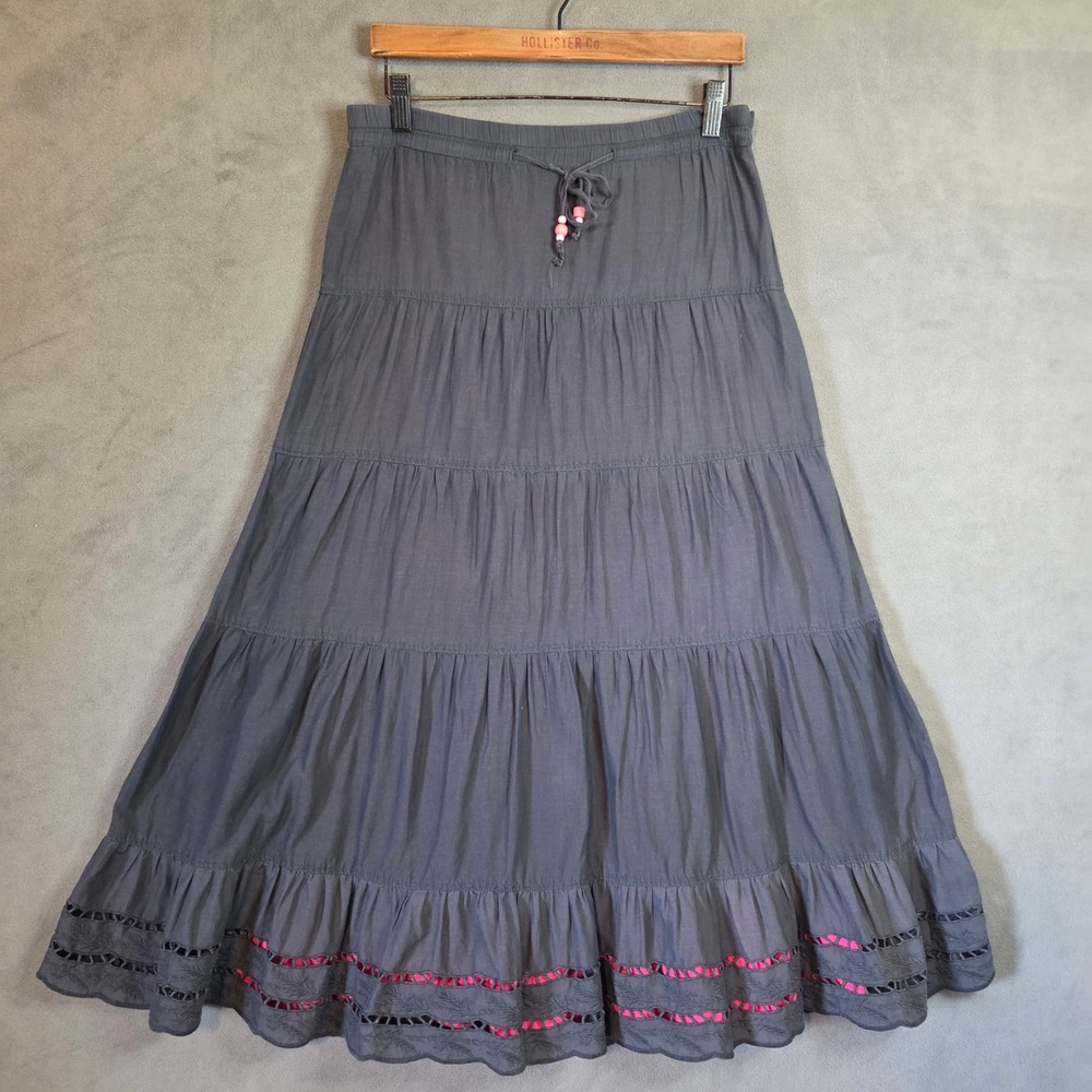 Old Navy Tiered Maxi Skirt Women's XS Grey Pink Boho Eyelet Cotton Cottage